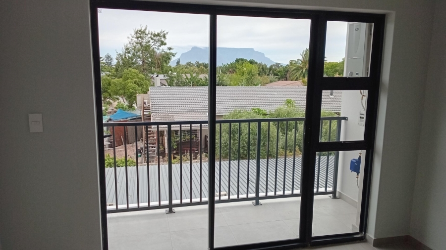 2 Bedroom Property for Sale in Table View Western Cape